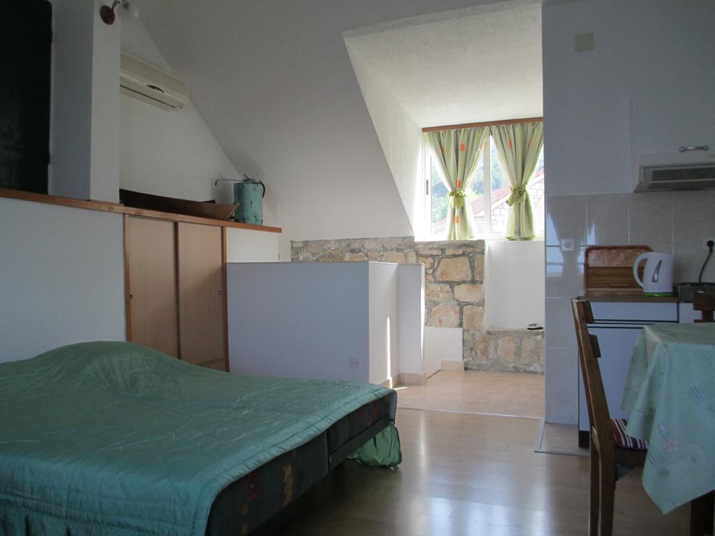 Apartments Acalinovic فيس الغرفة الصورة