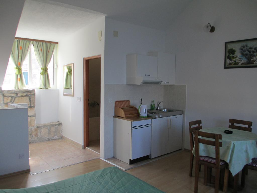 Apartments Acalinovic فيس الغرفة الصورة